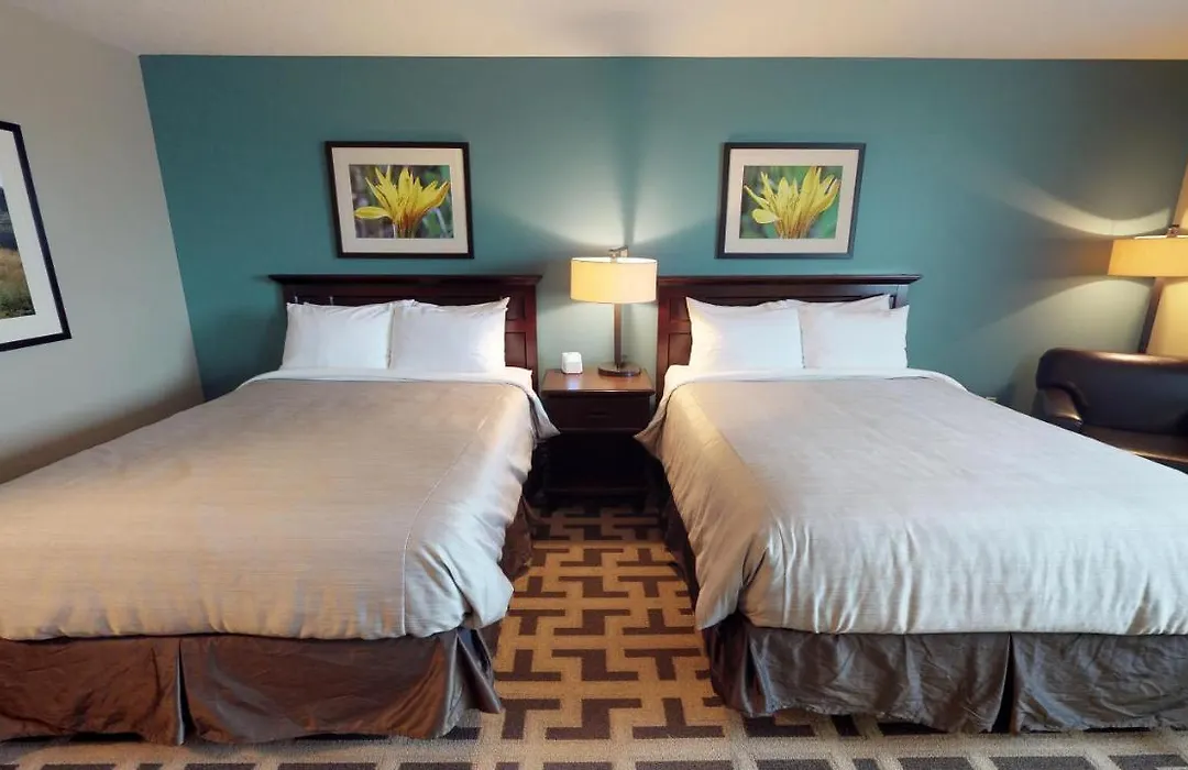 Bear Claw Casino & Hotel-1